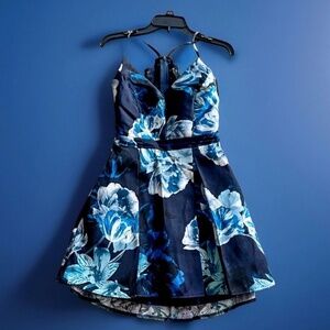 B. Darlin Junior’s Open Back Floral Homecoming Dress - Blue - Size 9/10